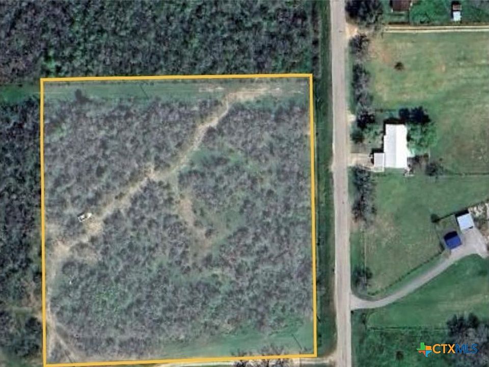 2nd image of 650 McKnight Rd