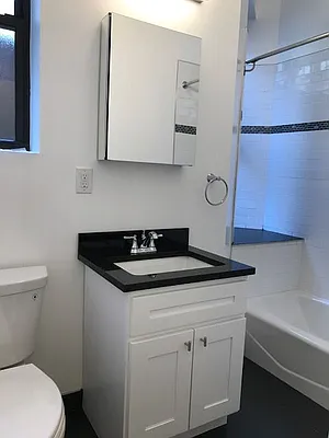 Rented by (Legacy) Shelli Scrimale, LREB | media 6