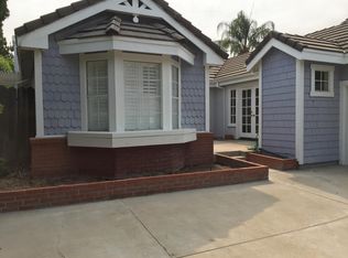 2122 S Sunrise Cir, Upland, CA 91784