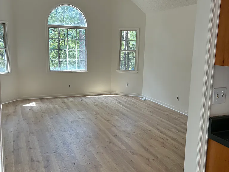 2620 Forest Lake Rd — Photo 6