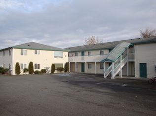 1216 29th St APT 9, Anacortes, WA 98221