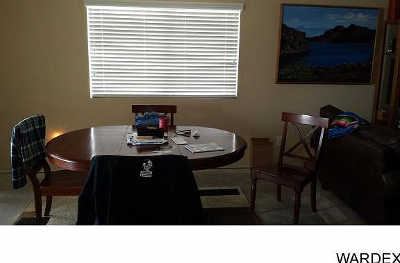 4th image of 871 Acoma Blvd S