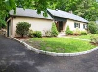 27 Nordica Dr, Croton On Hudson, NY 10520