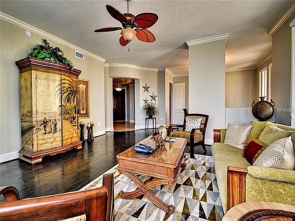 4th image of 501 Mandalay Ave APT 1010