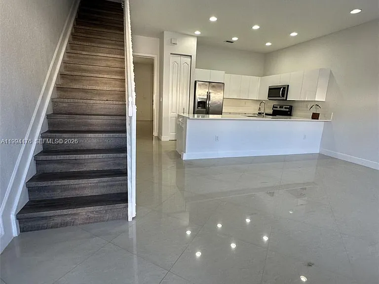 14623 SW 7th St #4-12 — Photo 7