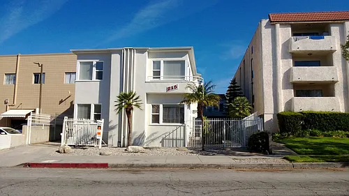 215 W Lomita Ave Photo 1