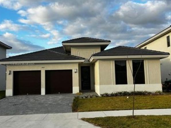 14415 SW 13th Ter