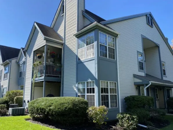 15 Andover Pl, Robbinsville, NJ 08691