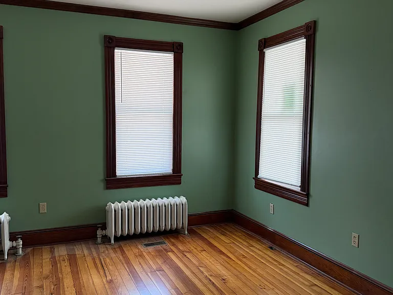 514 S Cameron St — Photo 2