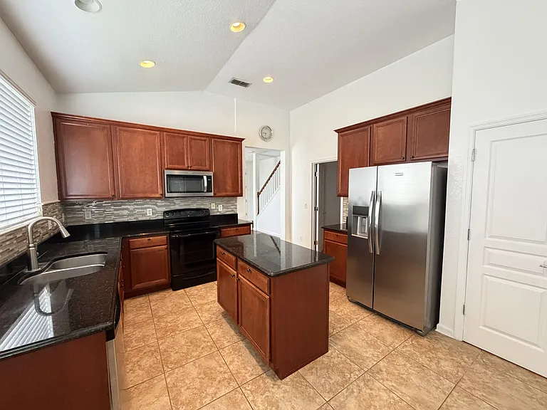 13997 Darchance Rd — Photo 6