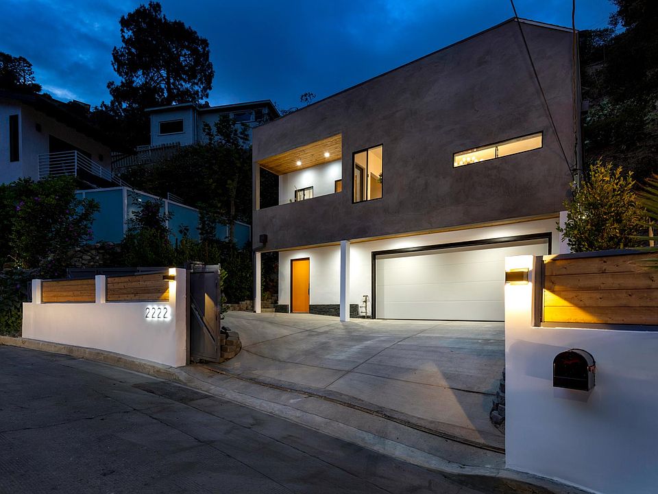1st image of Laurel Canyon Blvd