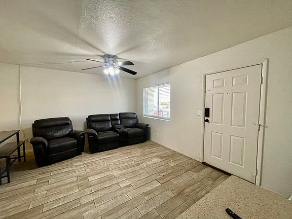 4th image of 21622 N 23rd Ave Unit 204B