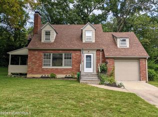 1203 Peyton Dr, Jefferson City, MO 65101