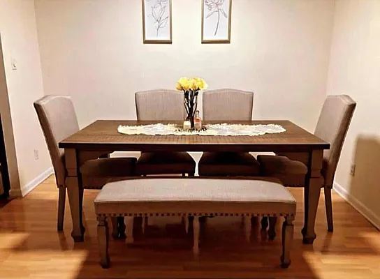 Rented by Voro, LLC | media 2