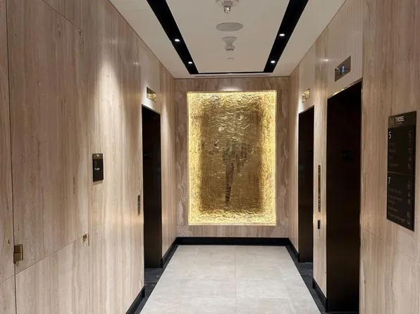 480 Front St W, Toronto, ON