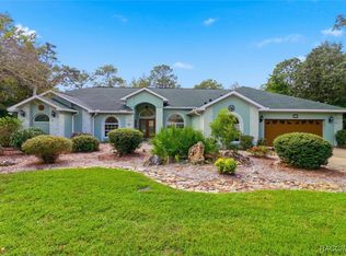 24 Livingstone Daisy Ct, Homosassa, FL 34446