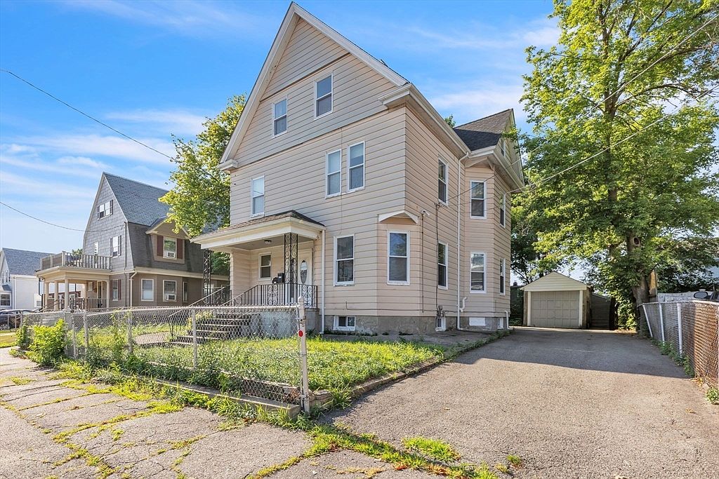 49 Laurel St, Watertown, MA 02472 | Zillow