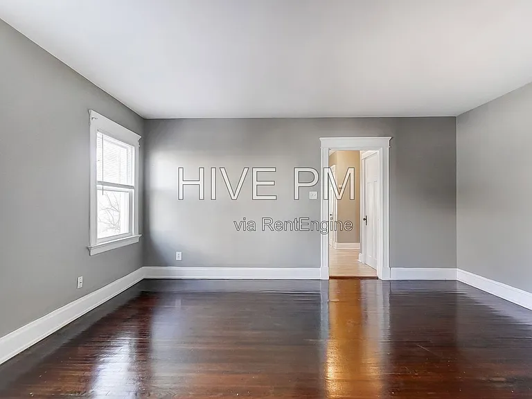 3636 Besuden Ct #2 — Photo 8