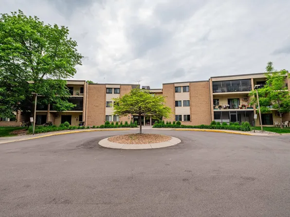 11160 Anderson Lakes Pkwy APT 315, Eden Prairie, MN 55344