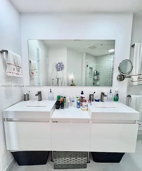 79 SW 12th St #1806 — Photo 13