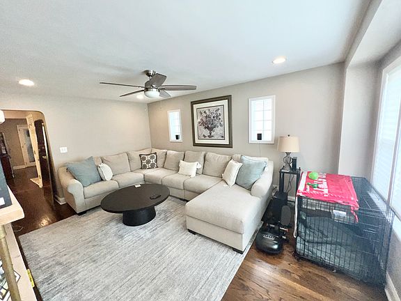 3rd image of 5536 N Major Ave #1