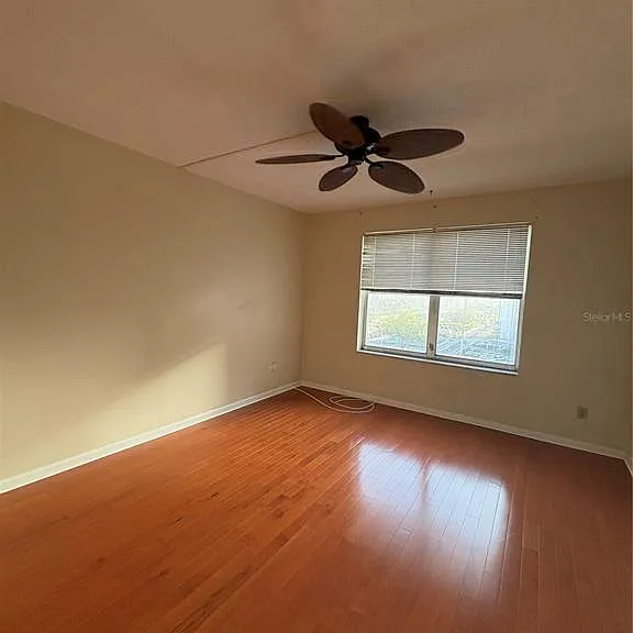 5220 Brittany Dr S #803 — Photo 21