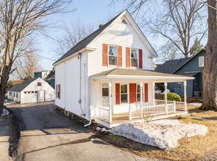 8 Otis Ave, Kittery, ME 03904