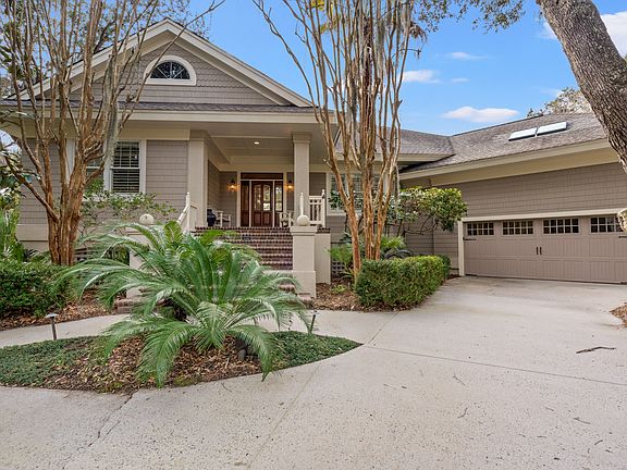 4th image of 582 Whimbrel Rd