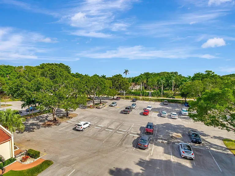 14623 Bonaire Blvd #502 — Photo 30