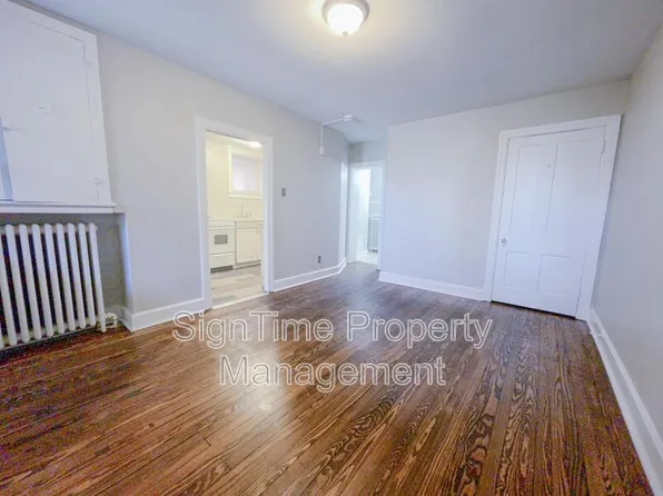 61 Broadway, Hagerstown, MD 21740