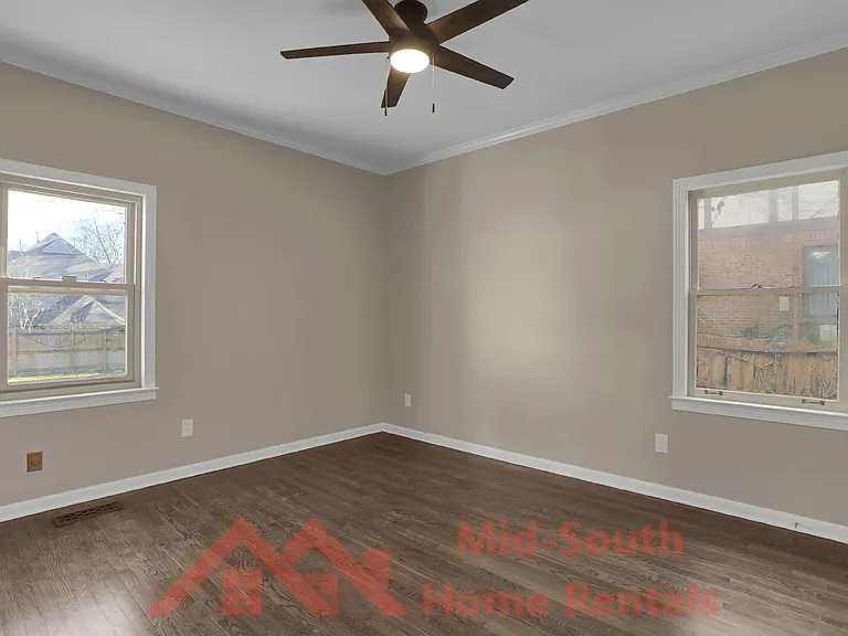 2654 Fox Creek Dr — Photo 10
