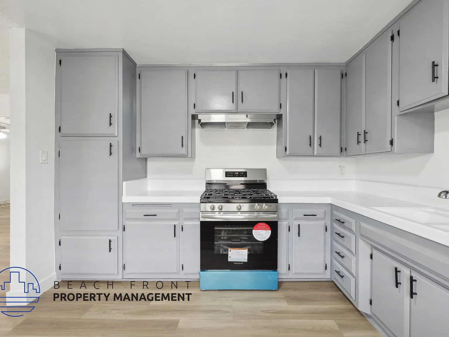850 N Citrus St. — Photo 1