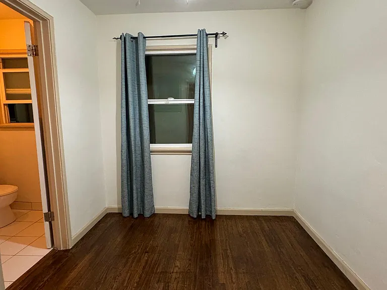 43 Granada Ave #5 — Photo 15