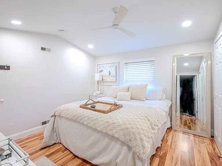 9609 Pacific Ave #1 — Photo 9
