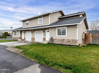 3100 Castlevale Rd, Yakima, WA 98902
