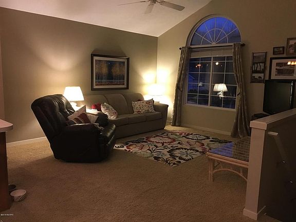 4th image of 6876 Northway Dr NE