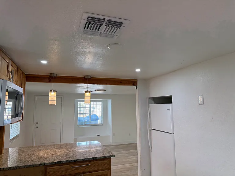 3752 E Polk St #B — Photo 6