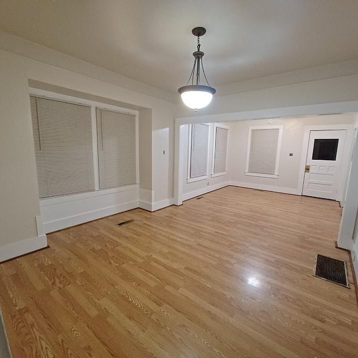 2nd image of 1020 Q St