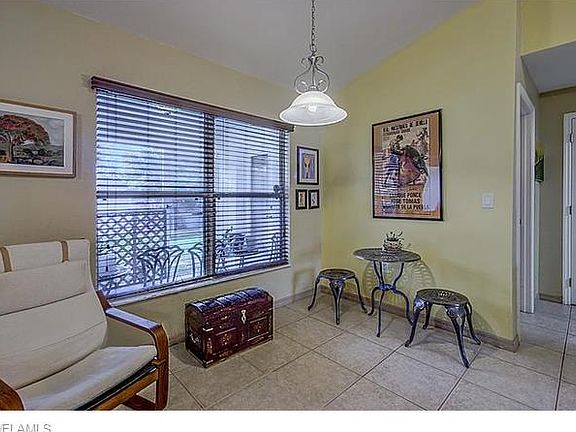 4th image of 2113 NE 33rd St