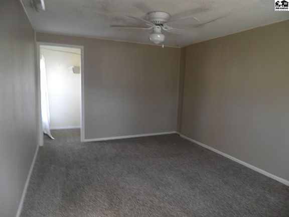 5th image of 1214 N Orchard Ave