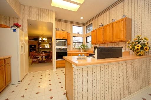 4th image of 3411 GREEN SPRING DR