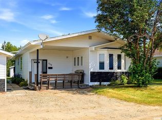 226 1st Ave SW, Ituna, SK S0A1N0