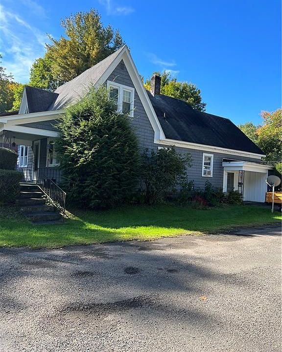 1st image of 21 Otter Creek Pl