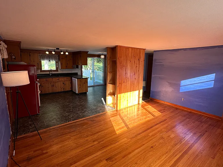 905 Tracy Creek Rd — Photo 10