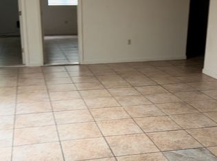 735 Douglas Ave #4, Providence, RI 02908