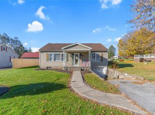 648 Locke Heights Rd, Bangor, PA 18013