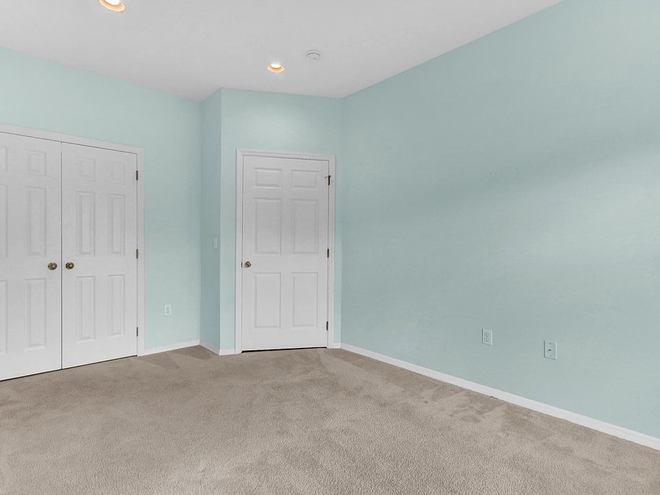 1st image of 70 Jacqueline Way