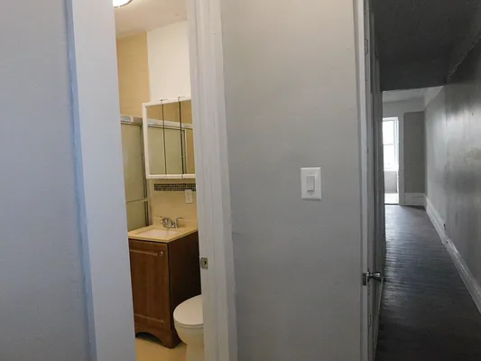 Rented by Compass | media 7