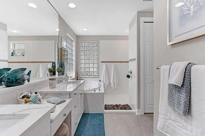 2847 Tiburon Blvd E #101-1 — Photo 52