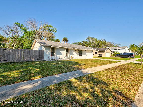 5th image of 3030 Mulberry Dr